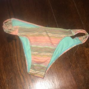 M 🏄🏻‍♀️ O’Neill Bikini Bottom 🏄